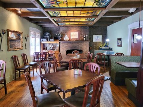 Dining in Saint Charles, Missouri: See 11,035 Tripadvisor traveller reviews of 268 Saint Charles restaurants and search by cuisine, price, location, and more.